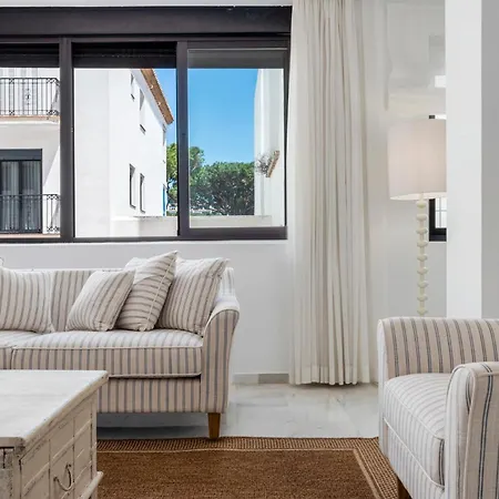 Apartamento 02 Bdr Cádiz 208 Marbella