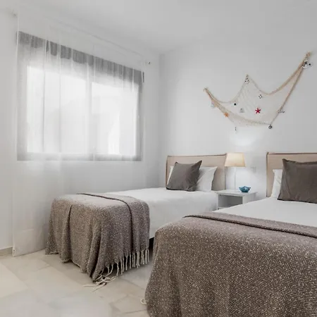 Apartamento 02 Bdr Cádiz 208