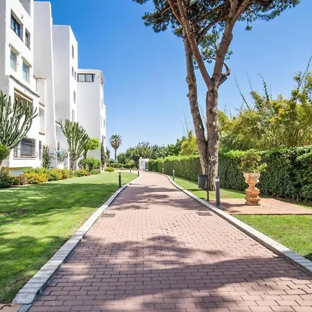 02 Bdr Cádiz 208 Marbella